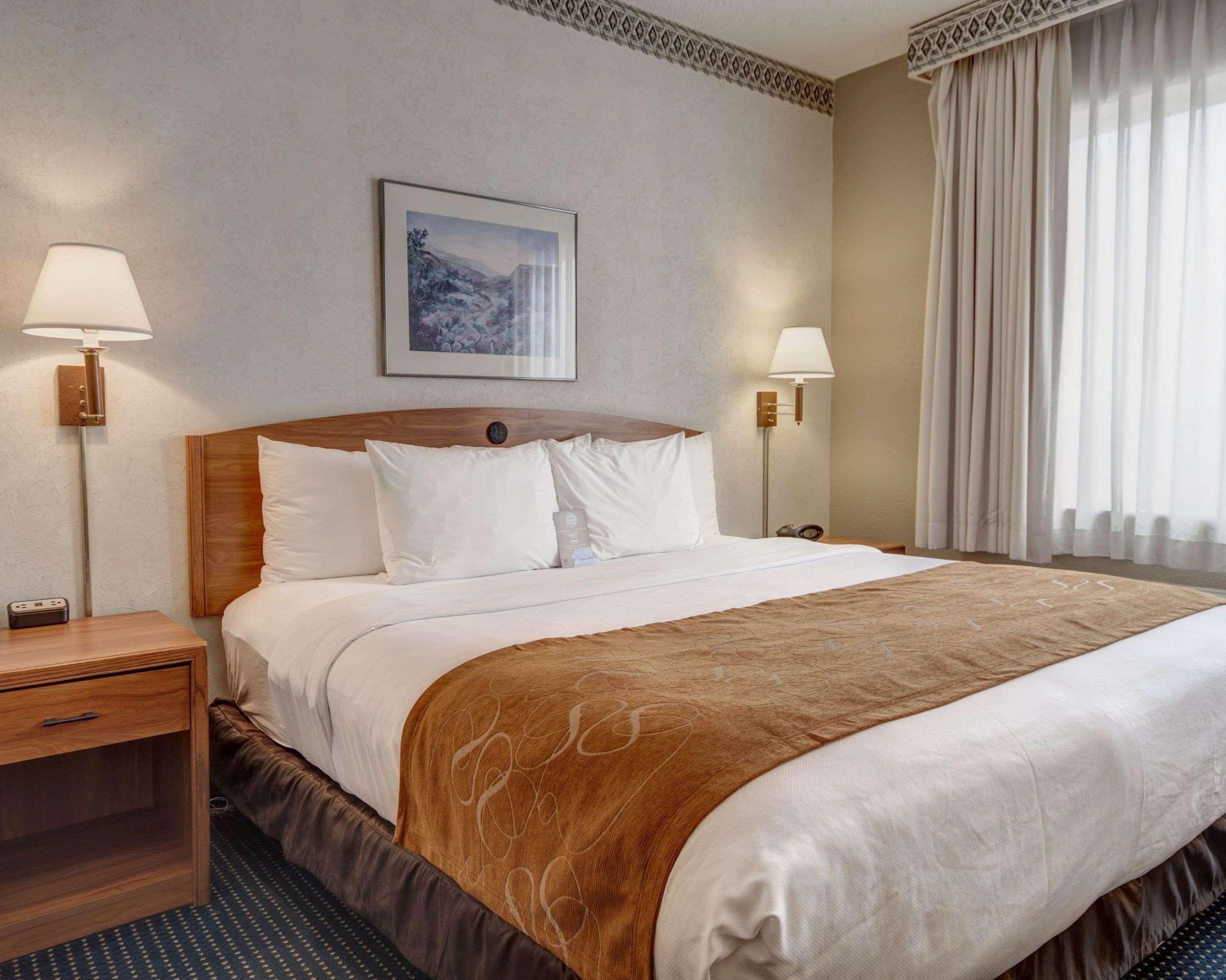 Hotel El Paso Luaran gambar