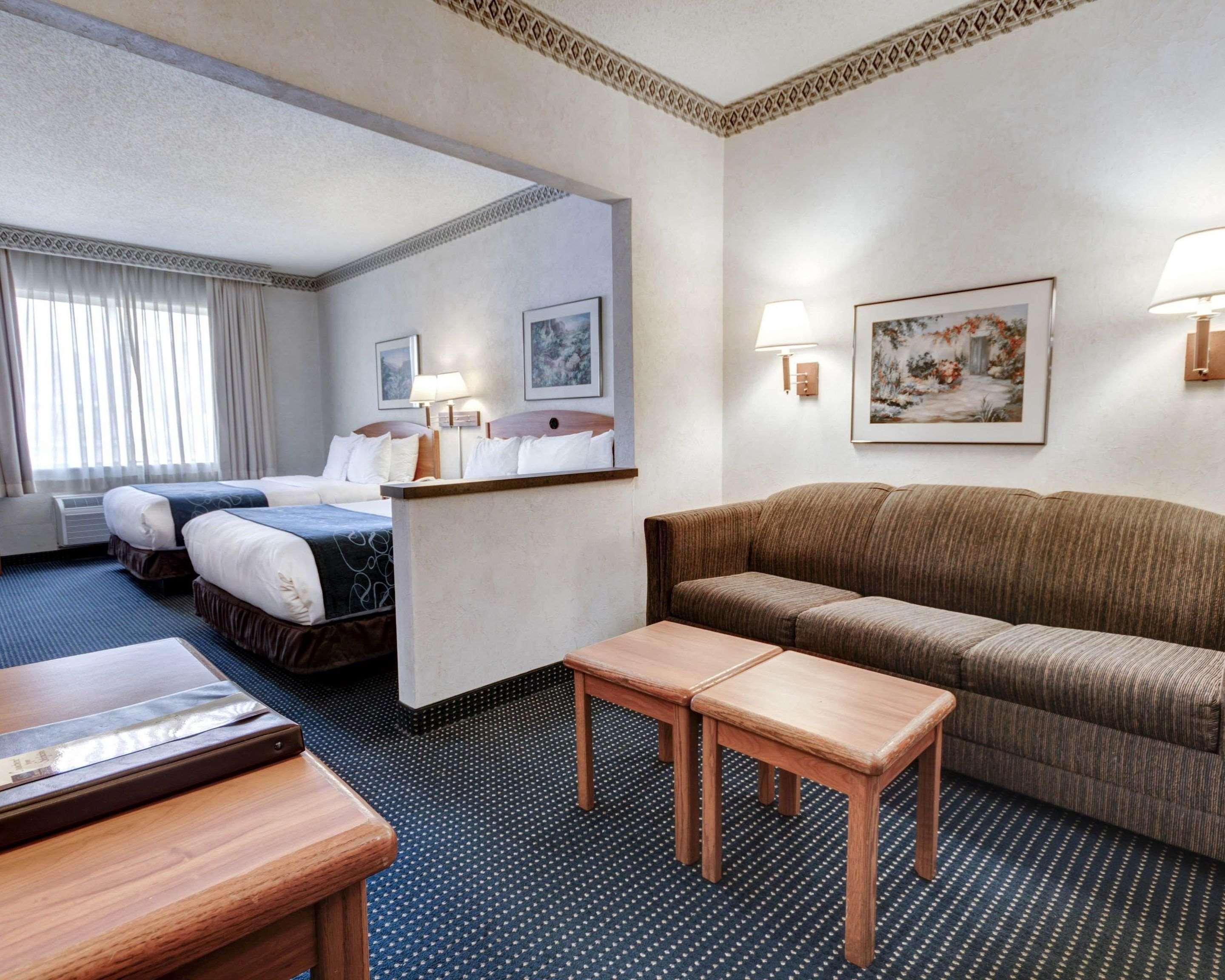 Hotel El Paso Luaran gambar